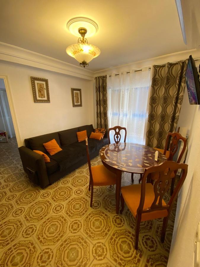 Apartamento En La Playa! Apartman Valencia Kültér fotó
